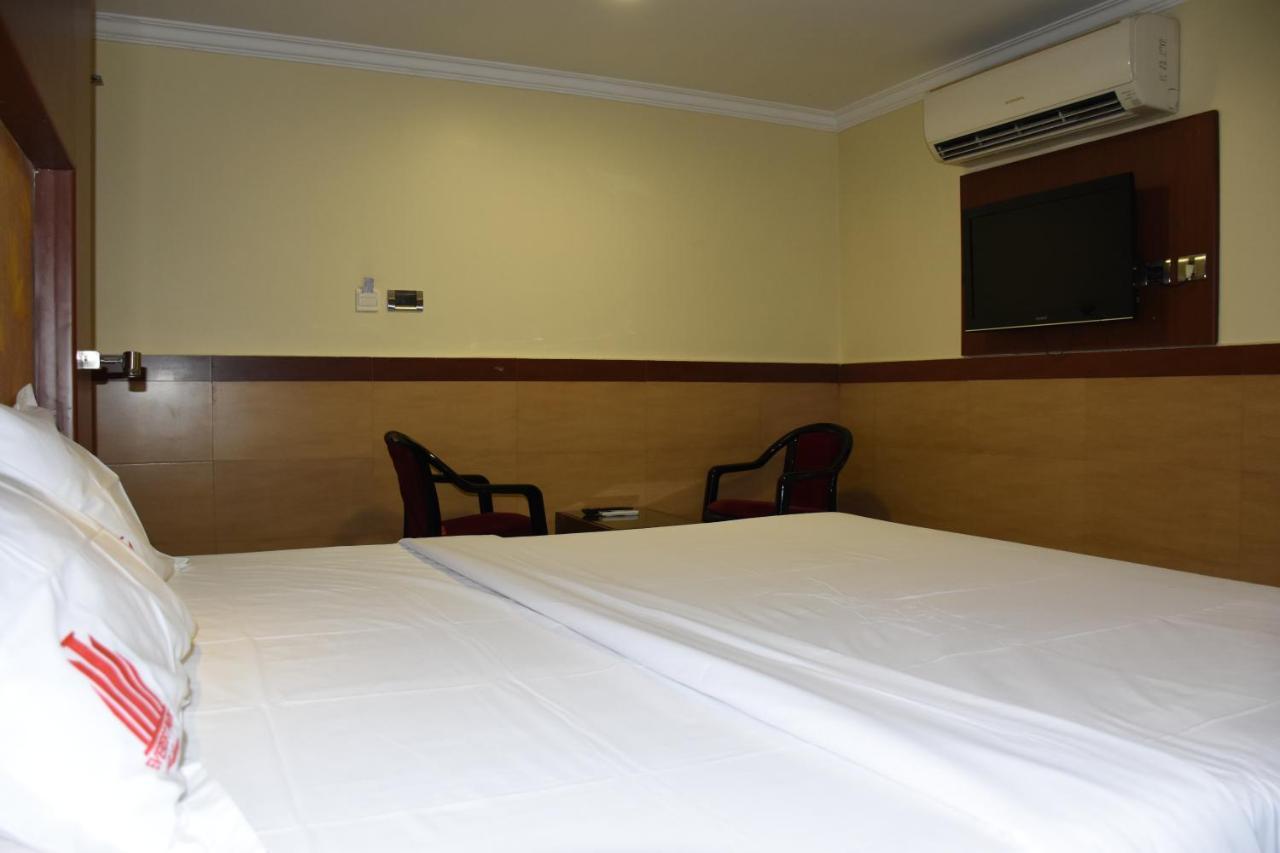 Everest Park Residency Tiruchirappalli Ngoại thất bức ảnh